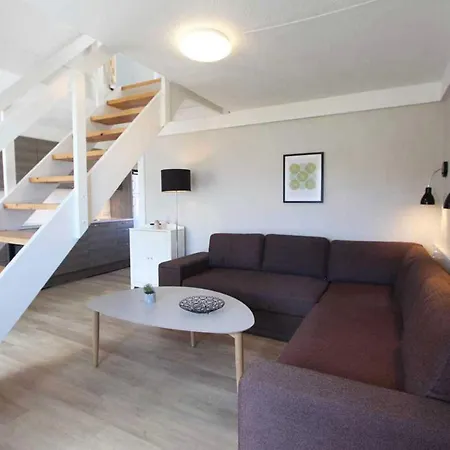 Holiday home Lxiii *